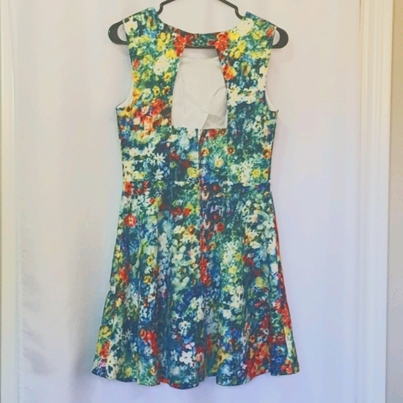 Qed London Dress Small Floral Spring Lined Zippered Fitted - Picture 3 of 8